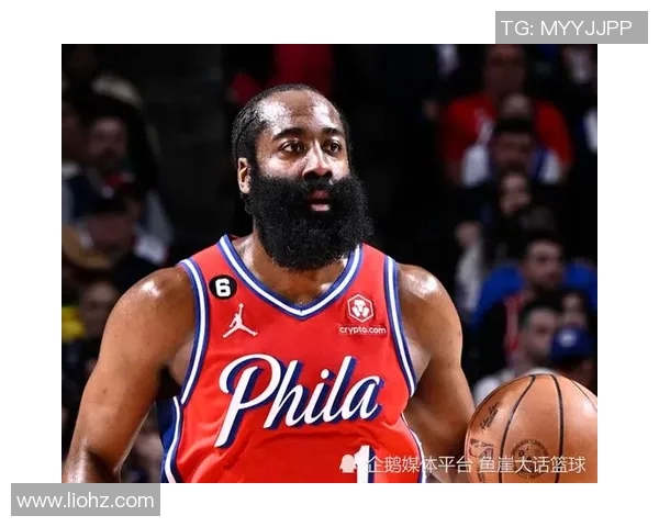 查内尔与安特卫普激战正酣双方争夺胜利的精彩瞬间回顾