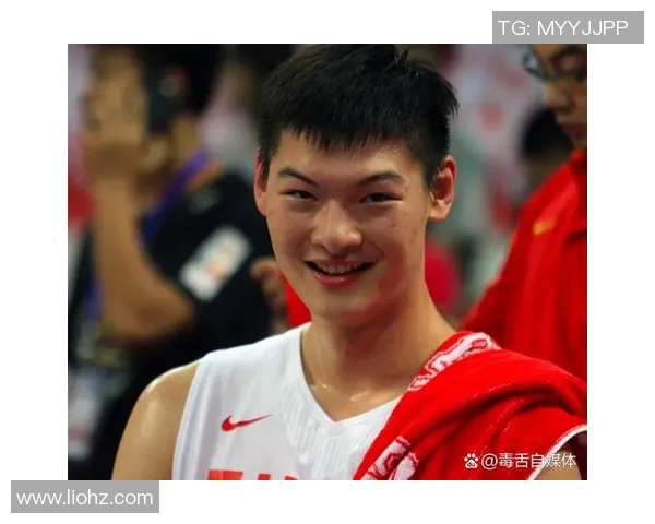 王哲林的篮球之路：从青涩少年到CBA顶尖球员的成长历程与成就分析