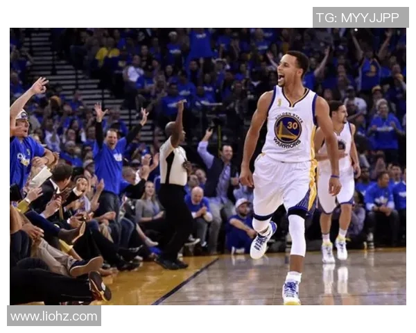 2016年勇士与雷霆精彩对决高清回顾全场比赛亮点与精彩瞬间分析