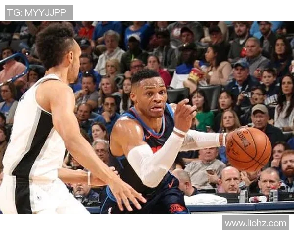 雷霆与勇士激战正酣11月23日精彩对决回顾与分析